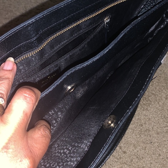 kate spade Bags Vintage Kate Spade Leather Tote Slight Damage Shown